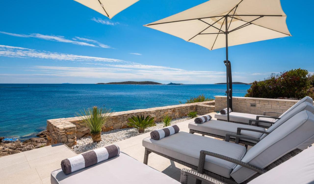 Villa Carisma Island Vis Zewnętrze zdjęcie