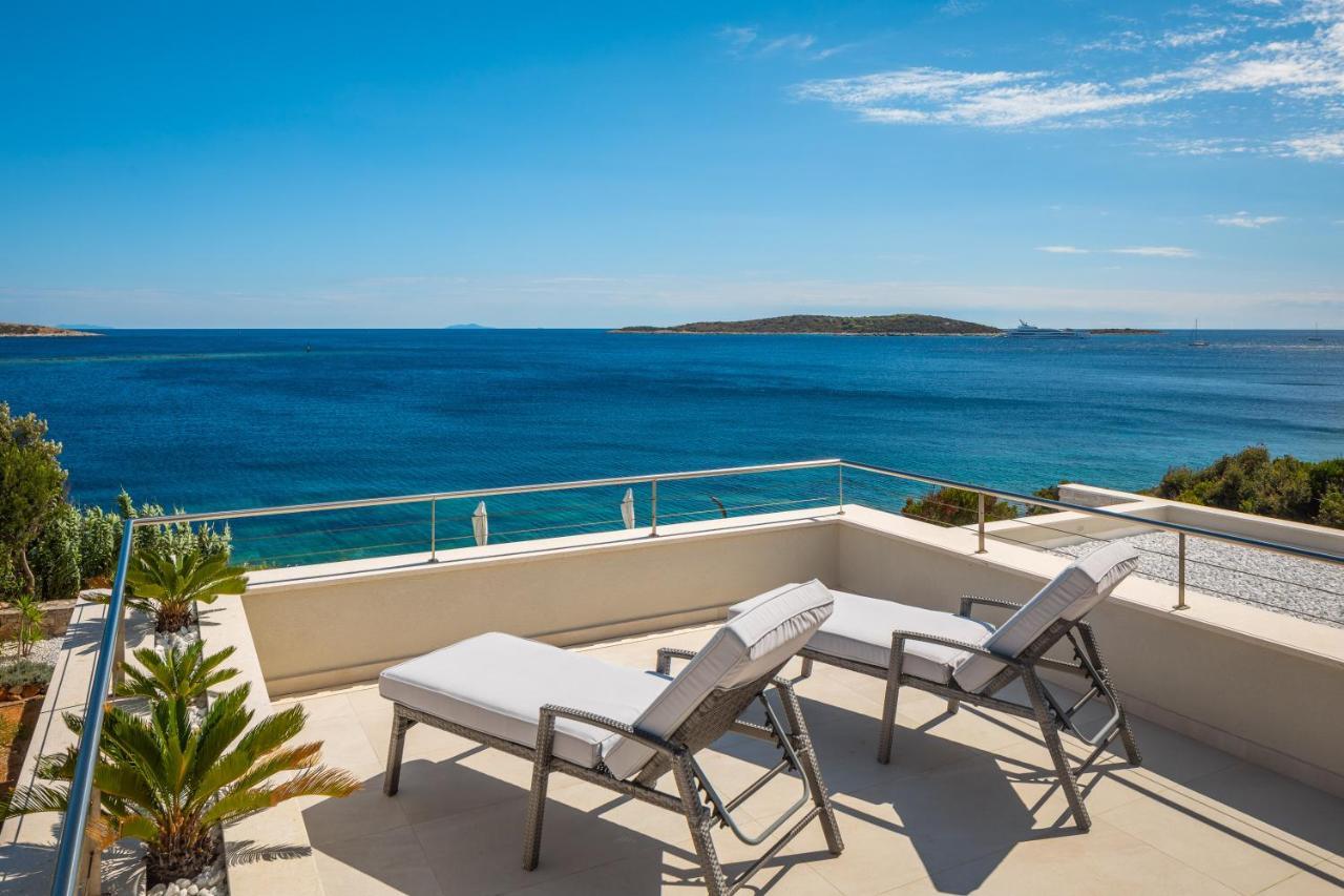 Villa Carisma Island Vis Zewnętrze zdjęcie